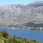 By The Sea Starigrad, Paklenica - 3335 בית הארחה 3*
