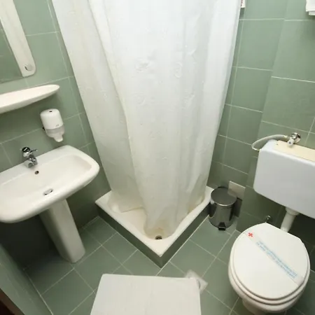 By The Sea Starigrad, Paklenica - 3335 ゲストハウス スタリグラード